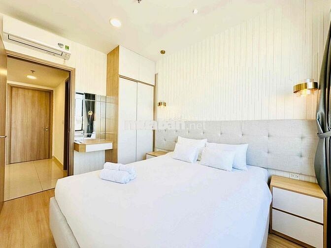 CĂN HỘ 2PN SOHO RESSIDENCE - QUẬN 1