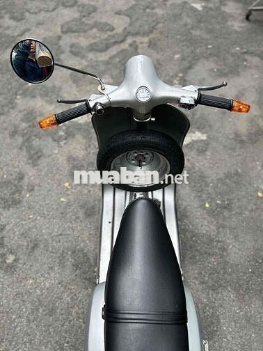 Piaggio Vespa 50S Bạc Nhật