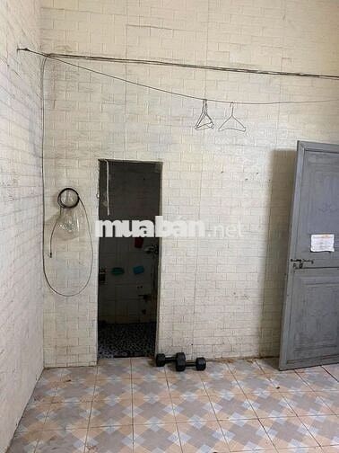 Cho thuê phòng trọ không chung chủ có điều hoà và bình nóng lạnh