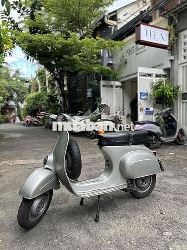 Piaggio Vespa 50S Bạc Nhật