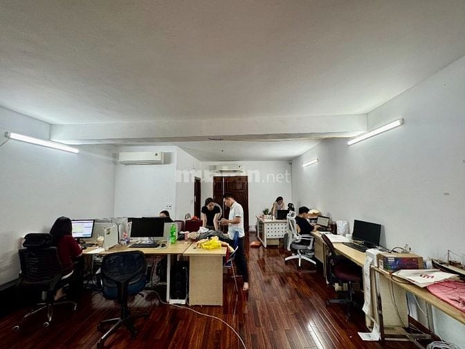 Cho thuê văn phòng 550m2 số 2F ngõ 264 Hoàng Văn Thái, Hà Nội