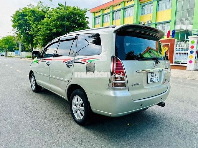 Toyota Innova G 2006 Bạc