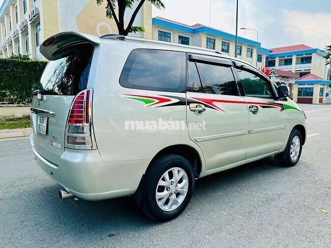 Toyota Innova G 2006 Bạc