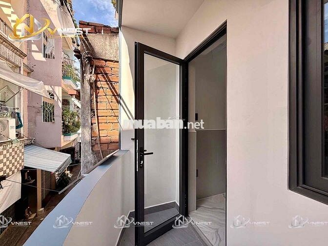Duplex_Cửa sổ_Ban công Ngay Đh Y Dược_Đh Kinh Tế 30m2