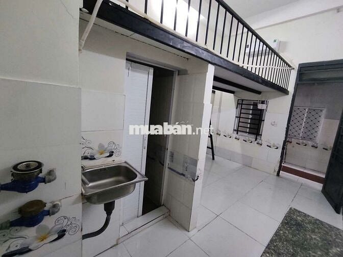Đuplex 30m2 gác cao đến 2M giá sinh Viên