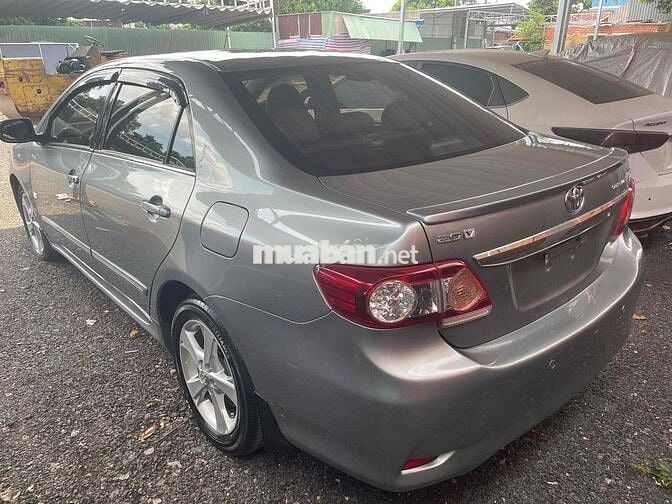 Toyota Corolla Altis 2011 2.0AT Xanh đá Tự động