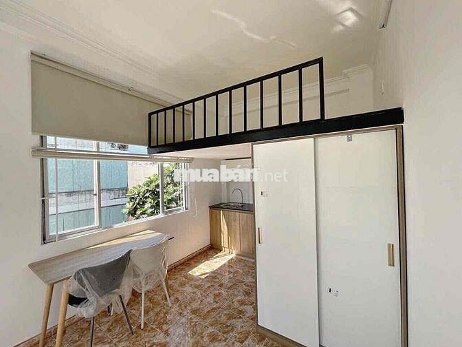 Duplex Ban công 30m2 Full nội thất - Gần Đại Học Bách Khoa