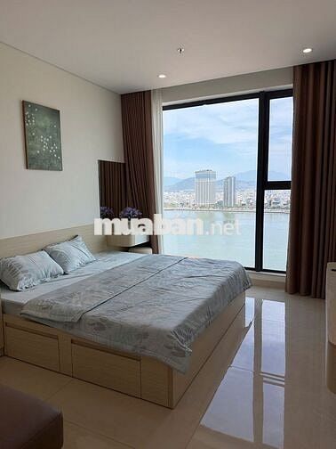 CHO THUÊ CĂN GÓC 2PN TẦNG CAO TẠI SUN PONTE VIEW TRỰC SÔNG HÀN.