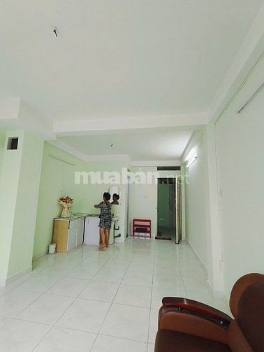 Nhà 4x15 làm CHDV KHu Tên Lửa, Bình Tân
