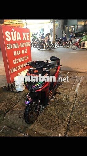 Honda Vario 2025 Đỏ đen 15.000-30.000 km