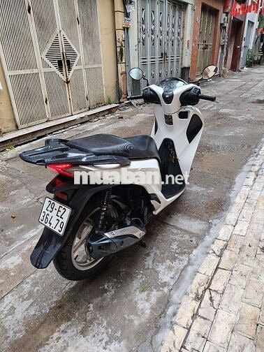 Honda SH Trắng
