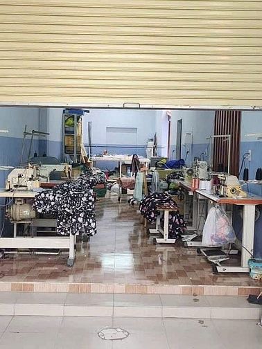 BÁN NHÀ NHÀ 1 TRỆT 1 LẦU + KHO – VỪA Ở VỪA KINH DOANH GIÁ 7.6 TỶ