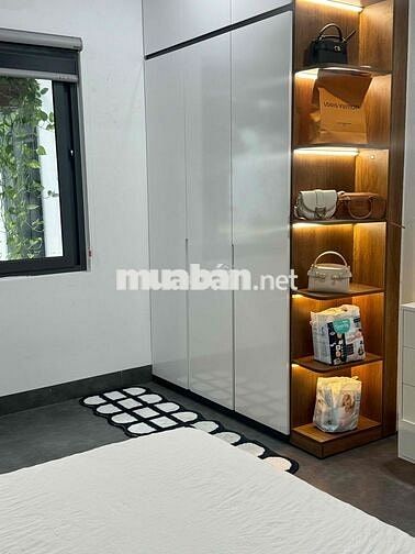 nhà gác đúc mới cứng nội thất full mới chỉ việc ở đường 5m5  lề 3m