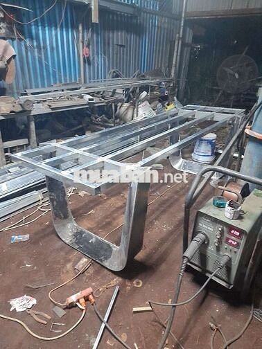 cần tuyển thợ cơ khí dân dụng lương tuần 