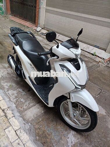 Honda SH Trắng