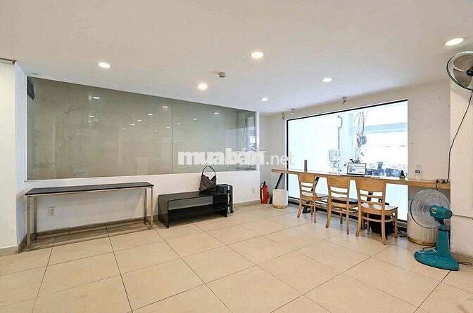 Cho thuê mặt bằng kinh doanh hẻm xe tải đường Sư Vạn Hạnh, Quận 10