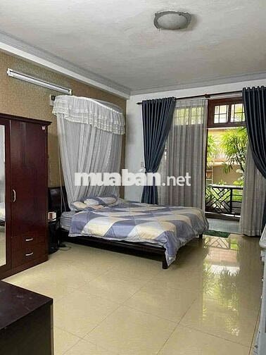 Cho thuê villa mini - 4PN 5WC - sân đậu được 2 ô tô - sát Q1 giá 3x