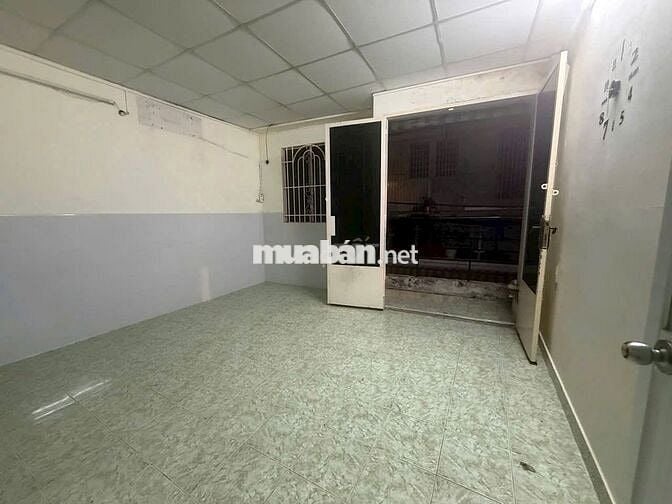 CẦN BÁN NHÀ HẺM 30 LÂM VĂN BỀN QUẬN 7