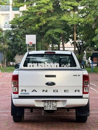 Ford Ranger XLS 2.2L 2015 Trắng 35 vạn