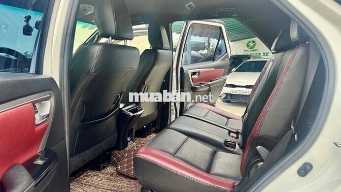 Toyota Fortuner Legender đk 2022, sx 2021 2.4 AT