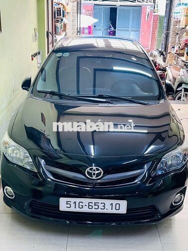 Corolla Altis 2.0V 2013 đẹp và chất.