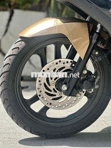 Honda Air Blade 125 2015 Đen, Vàng đồng 25000 km