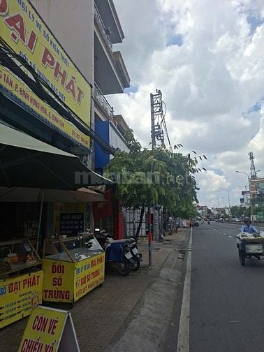 Bán nhà mặt tiền chính chủ số 822 lê Trọng Tấn