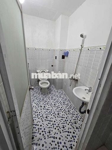 cho thuê nhà có điện tích phù hợp gia đình, bán hàng online 