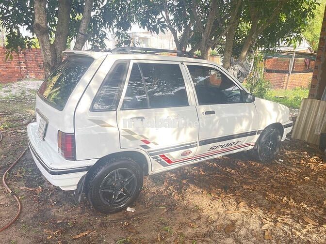 Kia CD5 2002 Trắng 4 chỗ