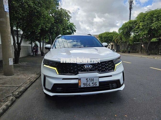 Kia Sorento Signature 2021 88.000 km Trắng
