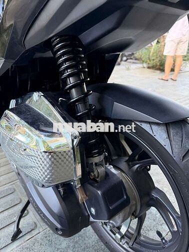 Bán Xe Vario Đen Bóng 2025 125 Zin Nguyên Con
