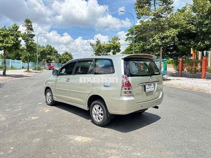 Toyota Innova G 2006 Vàng cát 7 chỗ