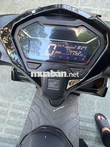 Bán Xe Vario Đen Bóng 2025 125 Zin Nguyên Con