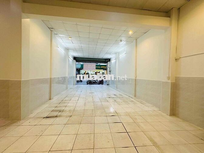 CHO THUÊ NHÀ MẶT TIỀN PHẠM VĂN CHIÊU NGAY NGÃ TƯ LÊ VĂN THỌ