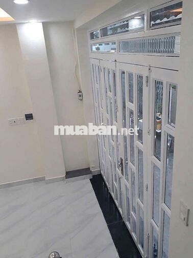 Cho thuê nhà nguyên căn Phan Huy Ích, 2PN 2WC, mới đẹp, nhận nhà 01/09