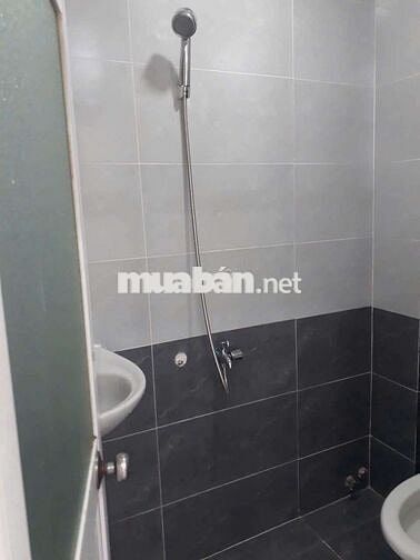 Cho thuê nhà nguyên căn Phan Huy Ích, 2PN 2WC, mới đẹp, nhận nhà 01/09
