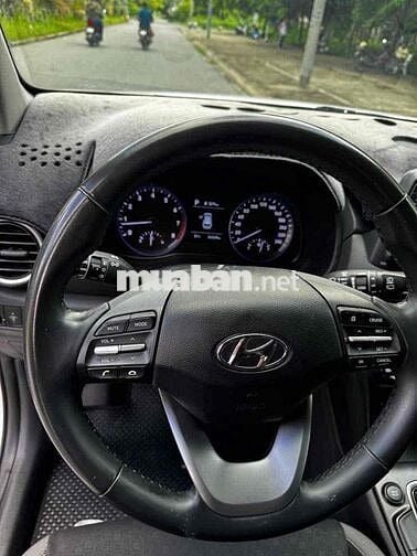 Hyundai Kona 2020 Tự động 30000 km Trắng