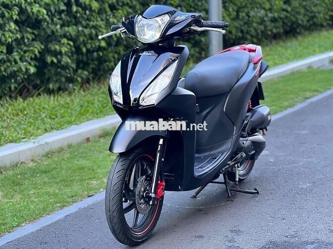 Honda Vision 2018 Đen nhám BSTP 9Chủ Công Chứng