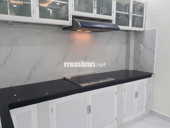 Cho thuê nhà nguyên căn Phan Huy Ích, 2PN 2WC, mới đẹp, nhận nhà 01/09