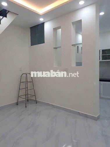 Cho thuê nhà nguyên căn Phan Huy Ích, 2PN 2WC, mới đẹp, nhận nhà 01/09