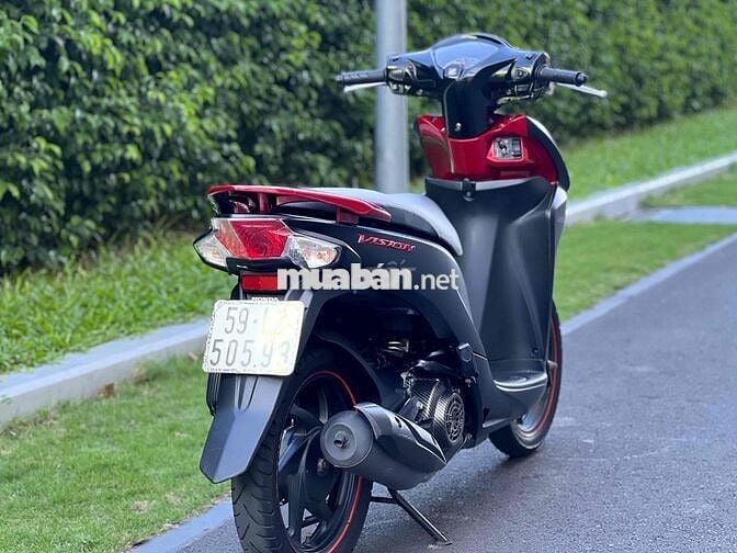 Honda Vision 2018 Đen nhám BSTP 9Chủ Công Chứng
