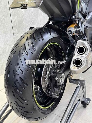 Kawasaki Z1000R 2018 Đen-xanh nguyên zin