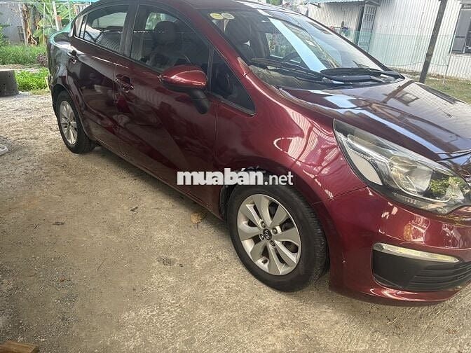 Kia Rio 2015 Đỏ rất đẹp