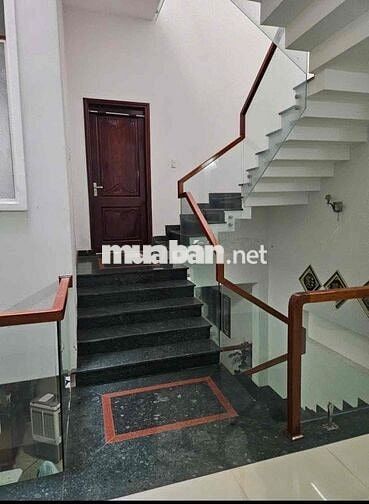 Bán nhà 3 tầng Hòa Xuân mới – Đối diện công viên – 100m² – Chỉ 6 tỷ