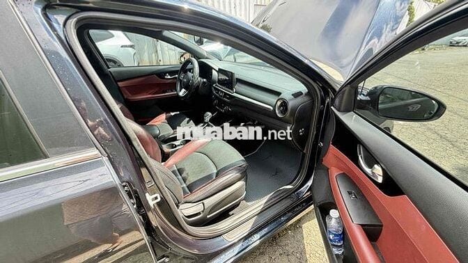 Kia Cerato 2.0 Premium 2021 60000 km Đen- xám