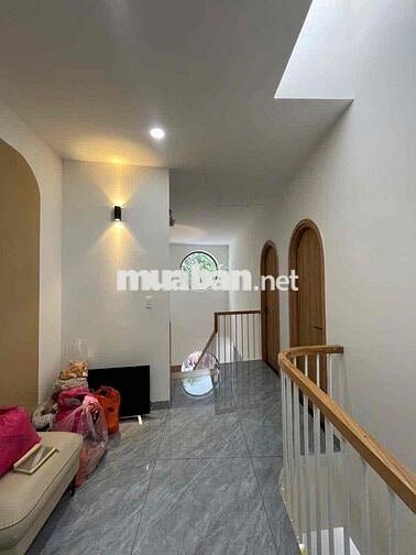Bán nhà mặt tiền đường Bùi Hữu Nghĩa , sổ riêng 100m2 ,