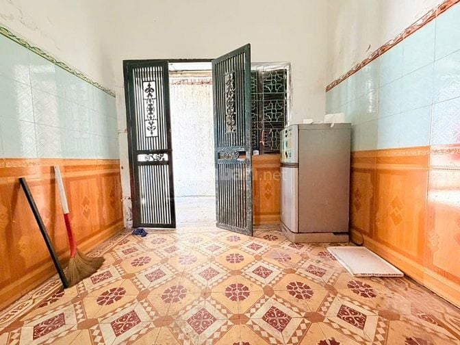 Cc bán nhà 18/25mx2t giá 4,15 tỷ phố trường chinh ô tô cách 20 m