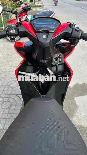 Honda Vario 125 2018 Đỏ đen ( hỗ trợ góp )
