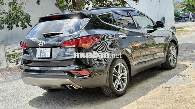Hyundai Santafe 2018 Full dầu (4WD) 130000 km Đen
