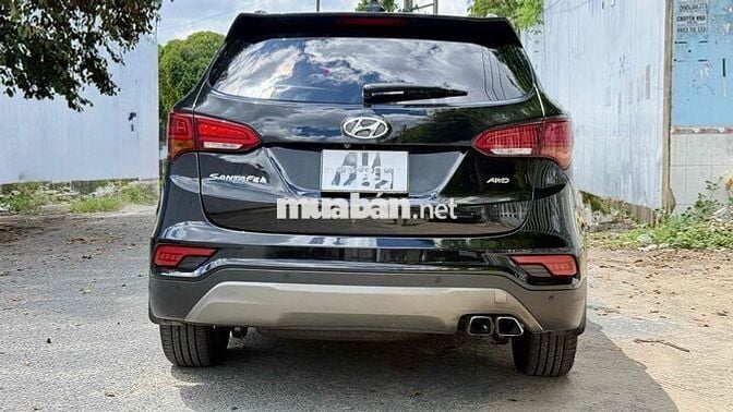 Hyundai Santafe 2018 Full dầu (4WD) 130000 km Đen